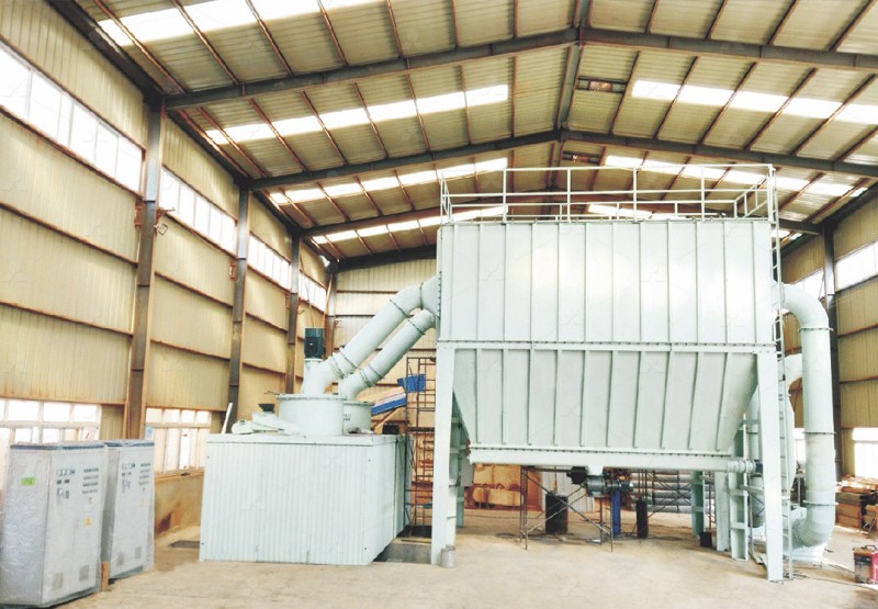 Superfine grinding mill for high-value calcium carbonate powder